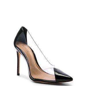 Cendi Heel in Transparente & Black
Schutz size 8